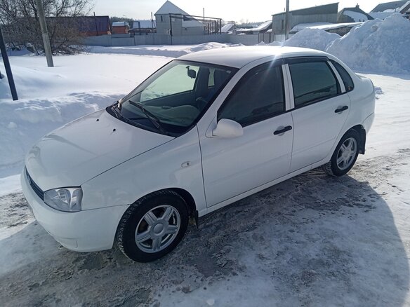 2010 Lada (ВАЗ) Kalina I, белый, 200000 рублей