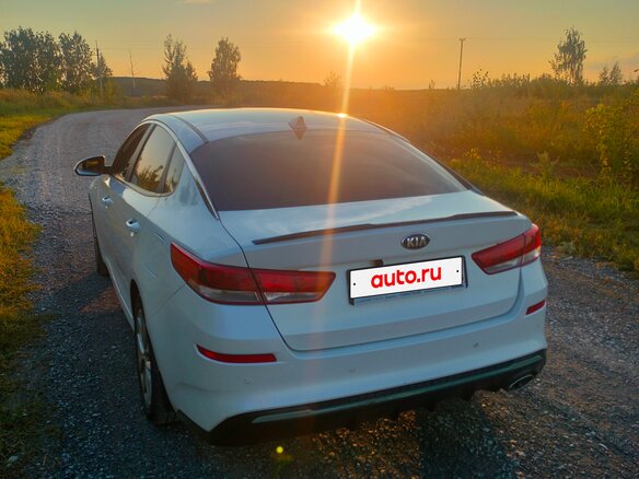 2019 Kia Optima IV Рестайлинг, белый, 1195000 рублей - вид 17