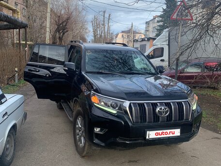2019 Toyota Land Cruiser Prado 150 Series Рестайлинг 2, чёрный, 4633000 рублей, вид 1