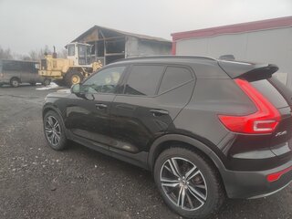 2019 Volvo XC40 I, чёрный, 3070000 рублей, вид 4