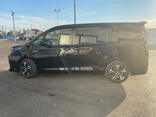 2015 Toyota Voxy III (R80), чёрный, 2200000 рублей, вид 5