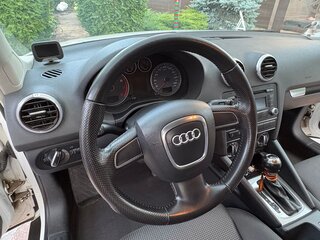 2011 Audi A3 II (8P) Рестайлинг 2, белый, 830000 рублей, вид 5