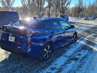 2018 Toyota Prius IV (XW50), синий, 1600000 рублей, вид 2
