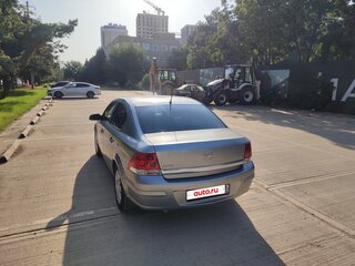 2011 Opel Astra H Рестайлинг, серый, 600000 рублей, вид 4
