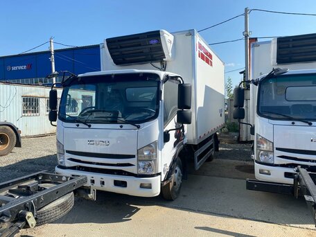2026 Isuzu Elf (N-series), белый, 5490000 рублей, вид 1