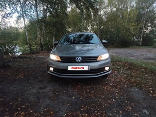 2016 Volkswagen Jetta VI Рестайлинг, бежевый, 1199000 рублей, вид 4