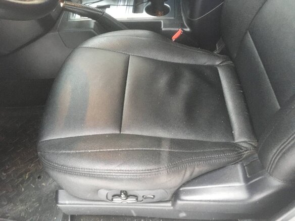 2012 Mitsubishi Pajero IV Рестайлинг 1, чёрный, 2300000 рублей - вид 9