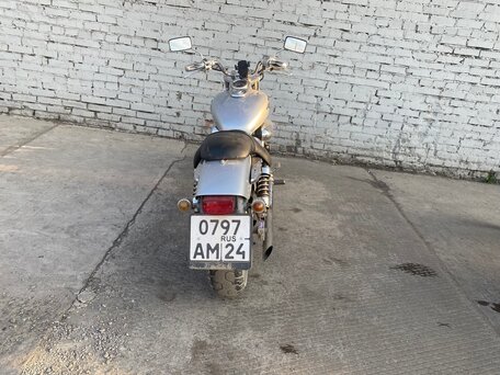 1995 Honda Magna, серебристый, 250000 рублей, вид 5