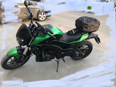 2020 Bajaj Dominar 400, зелёный, 395000 рублей, вид 1