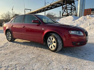 2005 Audi A4 III (B7), красный, 1350000 рублей, вид 3