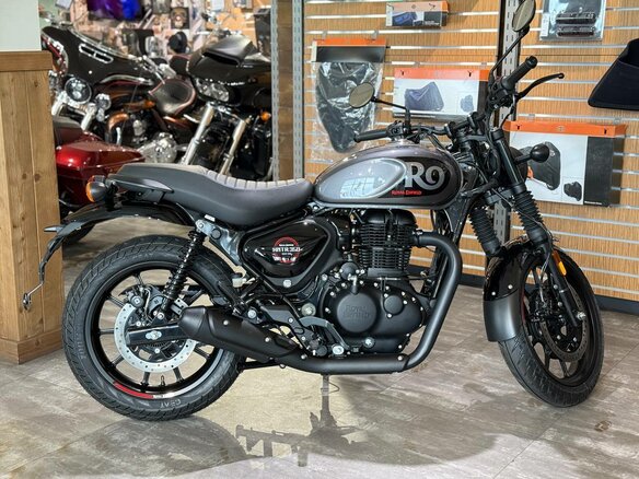 2026 Royal Enfield Hunter, серый, 432000 рублей - вид 1