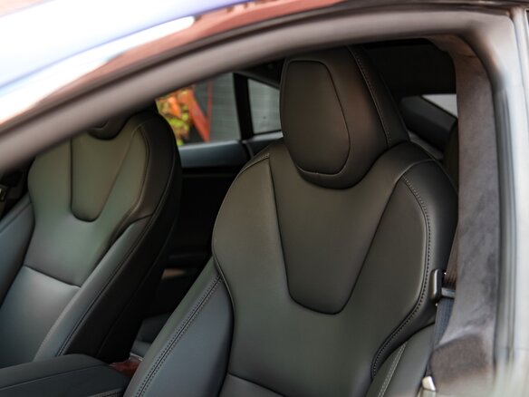 2020 Tesla Model S Long Range I Рестайлинг, синий, 5700000 рублей - вид 11