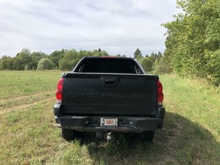 2001 Chevrolet Avalanche I, чёрный, 1000000 рублей, вид 5
