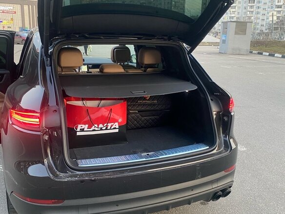 2019 Porsche Cayenne III, чёрный, 6050000 рублей - вид 8