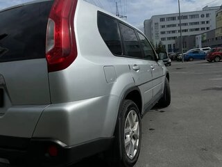 2011 Nissan X-Trail II Рестайлинг, серебристый, 1150000 рублей, вид 5