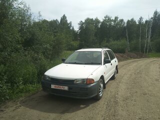 1997 Mitsubishi Libero I Рестайлинг, белый, 76000 рублей, вид 2