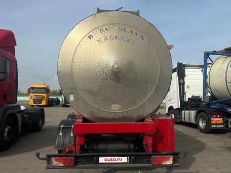 1991 Menci Menci, красный, 1250000 рублей, вид 3