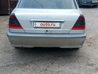 1998 Mercedes-Benz C-Класс 180 I (W202) Рестайлинг, серебристый, 310000 рублей, вид 4