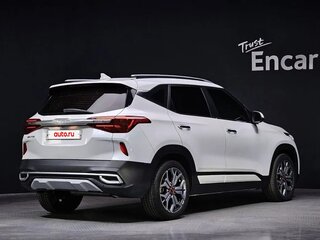 2022 Kia Seltos I, белый, 2110000 рублей, вид 3
