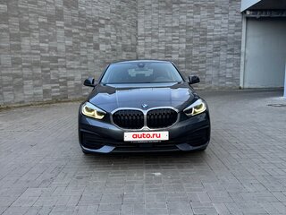 2019 BMW 1 серии 120d xDrive III (F40), серый, 2400000 рублей, вид 2