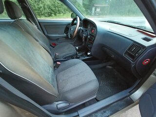 2005 Hyundai Elantra III (XD2) Рестайлинг, бежевый, 200000 рублей, вид 3