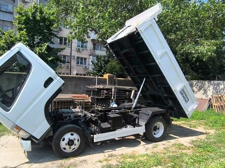 2002 Fuso (Mitsubishi) Canter, белый, 2800000 рублей, вид 1