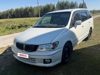 1998 Nissan Presage I, белый, 370000 рублей, вид 1