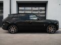 2023 Rolls-Royce Cullinan Black Badge I (Series I), чёрный, 36890000 рублей - вид 4