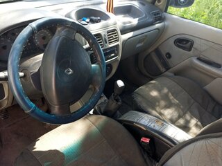 2002 Renault Symbol I Рестайлинг, белый, 230000 рублей, вид 4