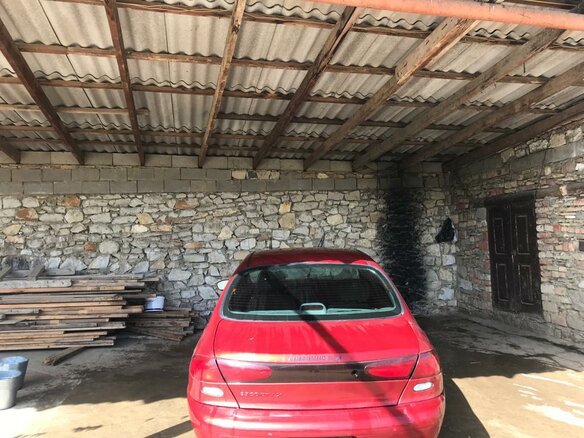 1996 Ford Escort (North America) III, красный - вид 1