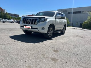 2016 Toyota Land Cruiser Prado 150 Series Рестайлинг 1, белый, 4100000 рублей, вид 1