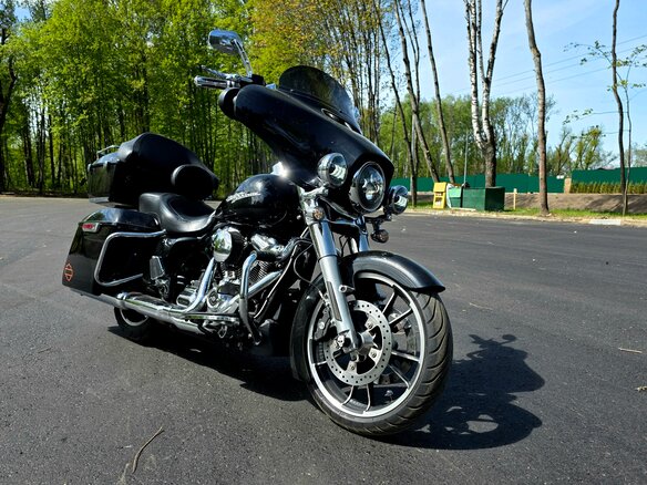 2020 Harley-Davidson Street Glide, чёрный, 1450000 рублей - вид 1
