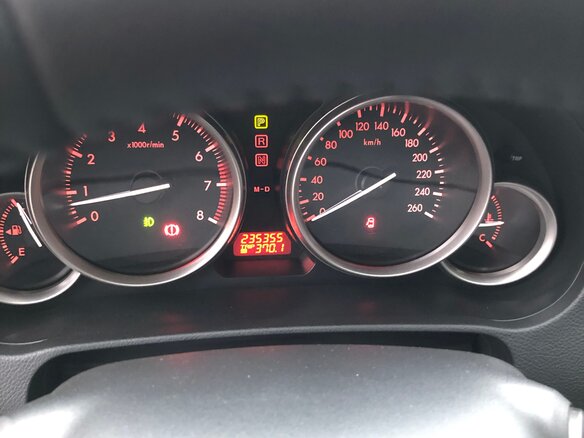 2012 Mazda 6 II (GH) Рестайлинг, белый, 900000 рублей - вид 5