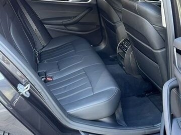 2020 BMW 5 серии 530i xDrive VII (G30/G31/G38), чёрный, 4700000 рублей - вид 21