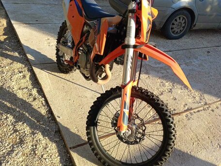 2021 KTM 450 EXC F, оранжевый, 1100000 рублей, вид 4
