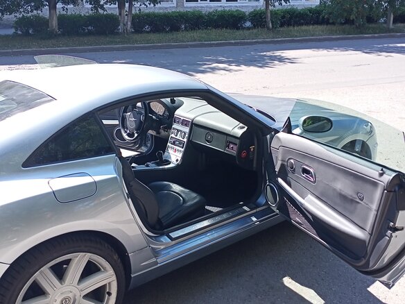 2004 Chrysler Crossfire, серый - вид 4