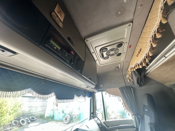 2006 DAF XF 105, золотистый, 1600000 рублей - вид 10
