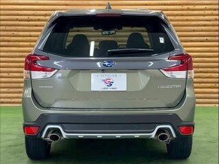 2021 Subaru Forester V Рестайлинг, зелёный, 2101010 рублей, вид 4
