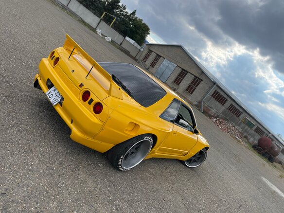 1993 Nissan Skyline VIII (R32), жёлтый - вид 21