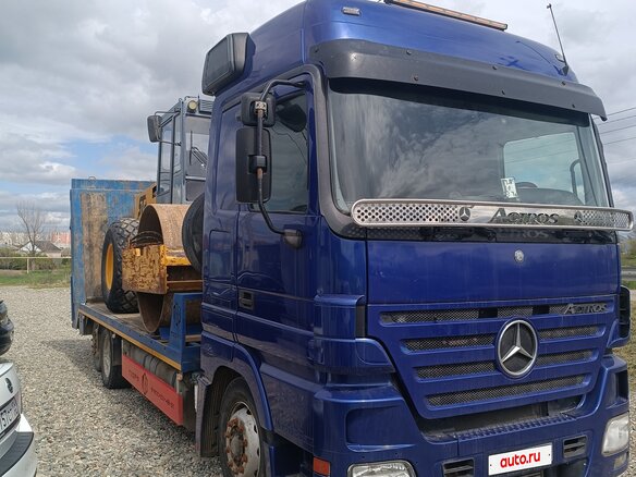 2006 Mercedes-Benz Actros, синий, 6750000 рублей - вид 5