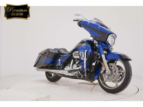 2017 Harley-Davidson Street Glide, синий, 1552716 рублей, вид 4