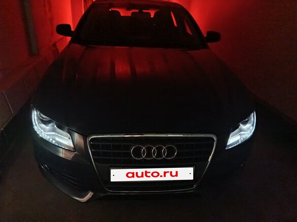 2011 Audi A4 IV (B8), серый, 1700000 рублей - вид 3