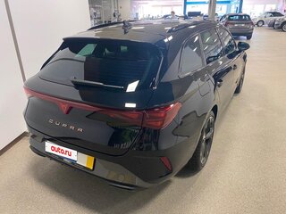 2026 Cupra Leon I Рестайлинг, чёрный, 4240199 рублей, вид 2