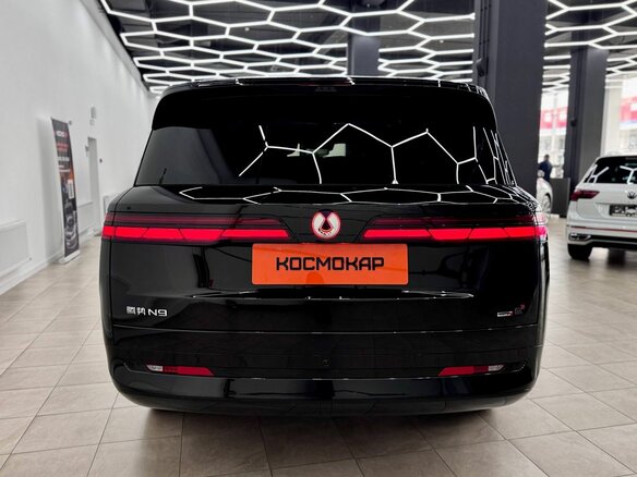 2026 Denza N9 46.9 kWh, чёрный - вид 5