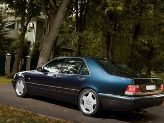 1998 Mercedes-Benz S-Класс 320 III (W140) Рестайлинг, синий, 2995000 рублей, вид 2