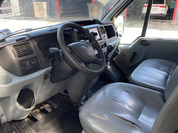 2010 Ford Transit, белый, 950000 рублей - вид 7