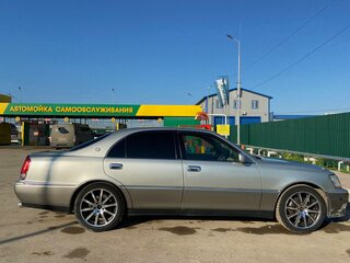 2000 Toyota Crown Majesta III (S170), серый, 1200000 рублей, вид 3