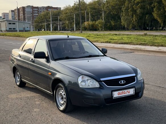 2016 Lada (ВАЗ) Priora I Рестайлинг, серебристый, 625000 рублей