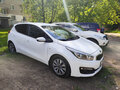 2017 Kia Ceed II Рестайлинг, белый, 1250000 рублей - вид 1