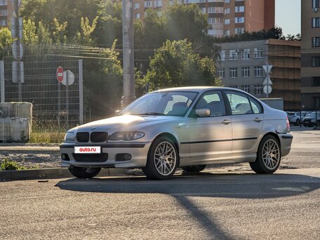 2002 BMW 3 серии 330xi IV (E46) Рестайлинг, серебристый, 700000 рублей, вид 1